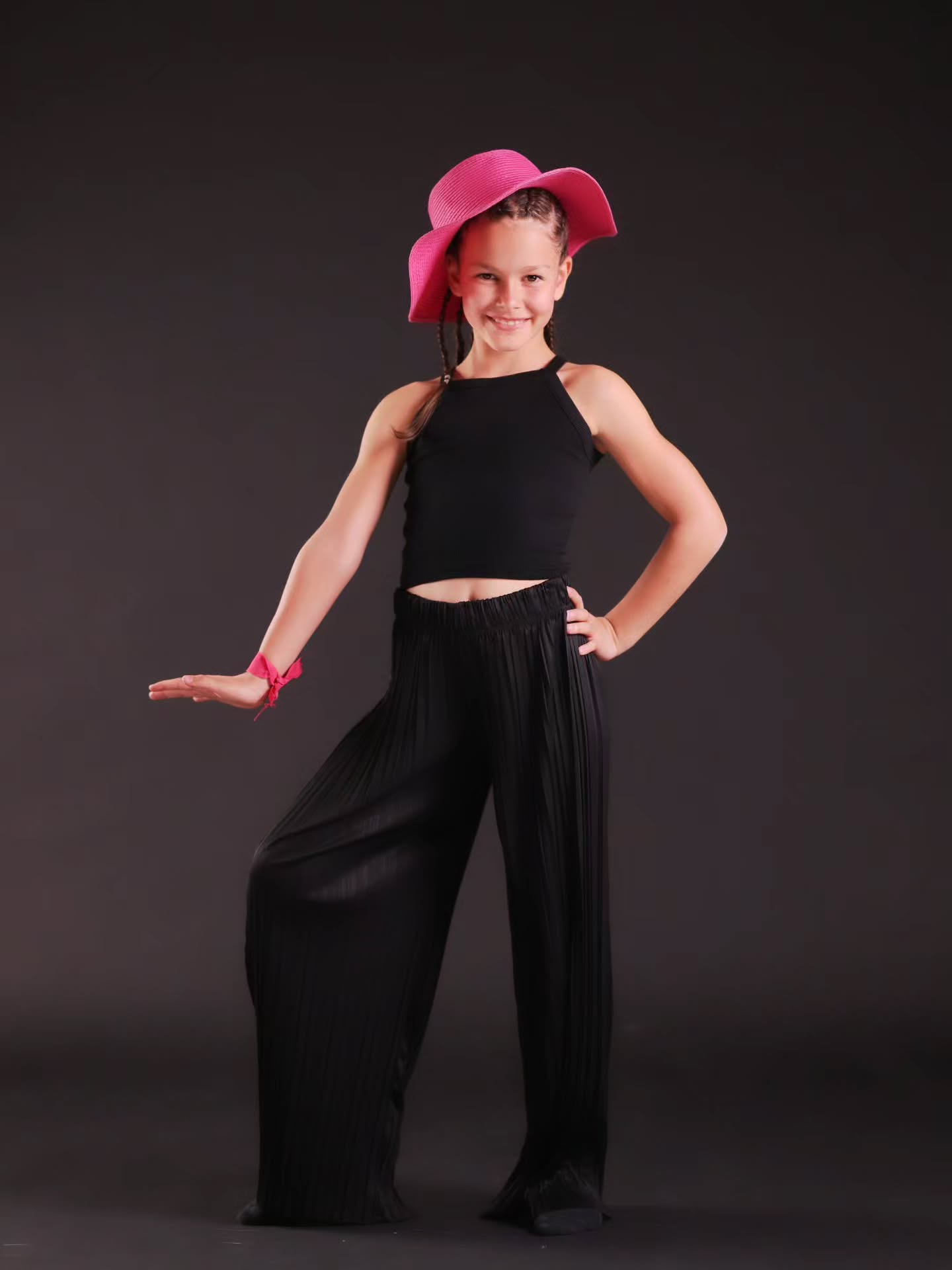 Plesač First Class Dance Team-a u pokretu (1)