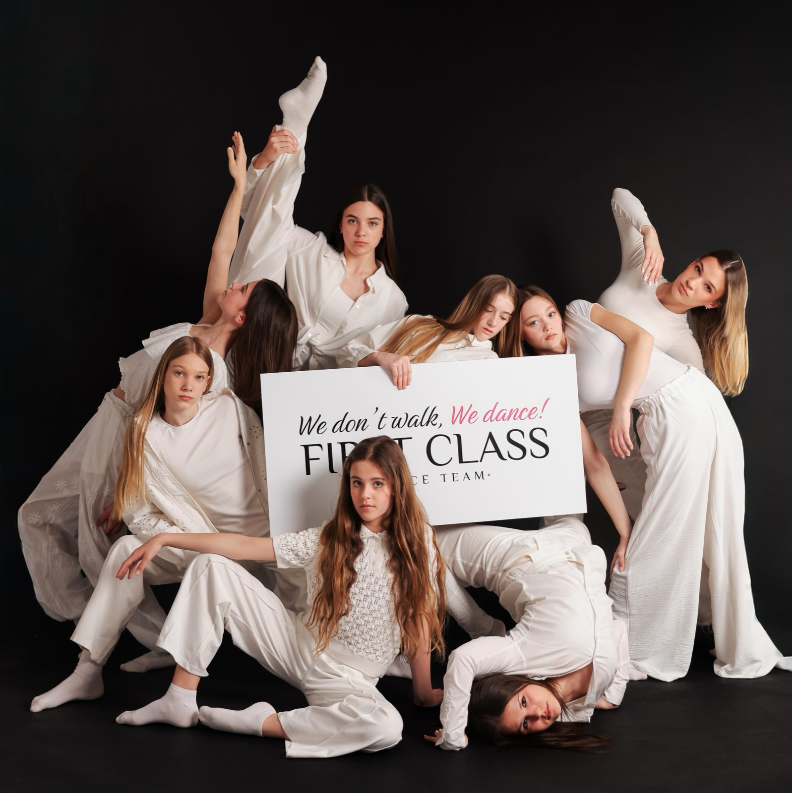 Plesač First Class Dance Team-a u pokretu (4)
