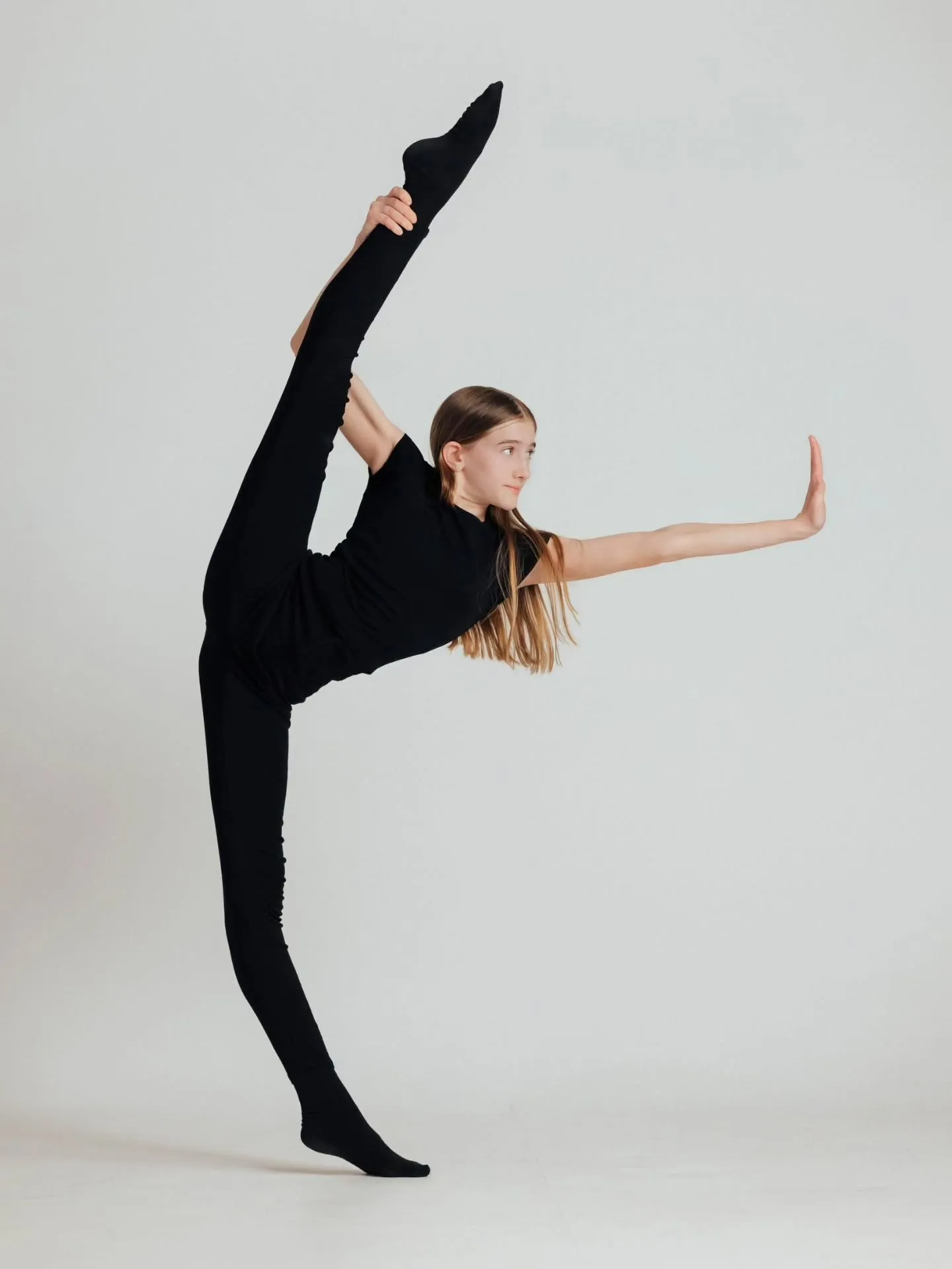 Plesač First Class Dance Team-a u pokretu (9)