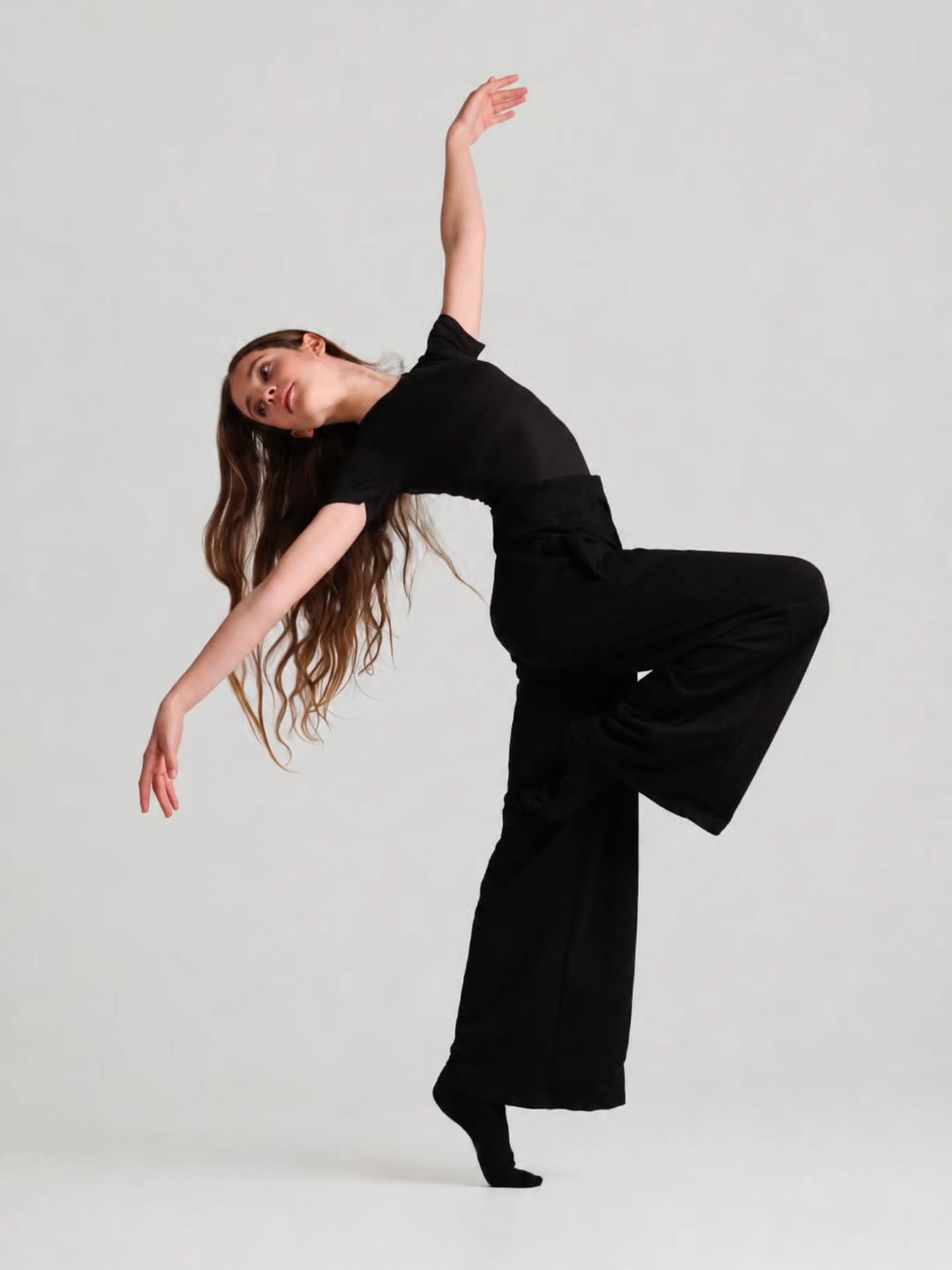 Plesač First Class Dance Team-a u pokretu (10)